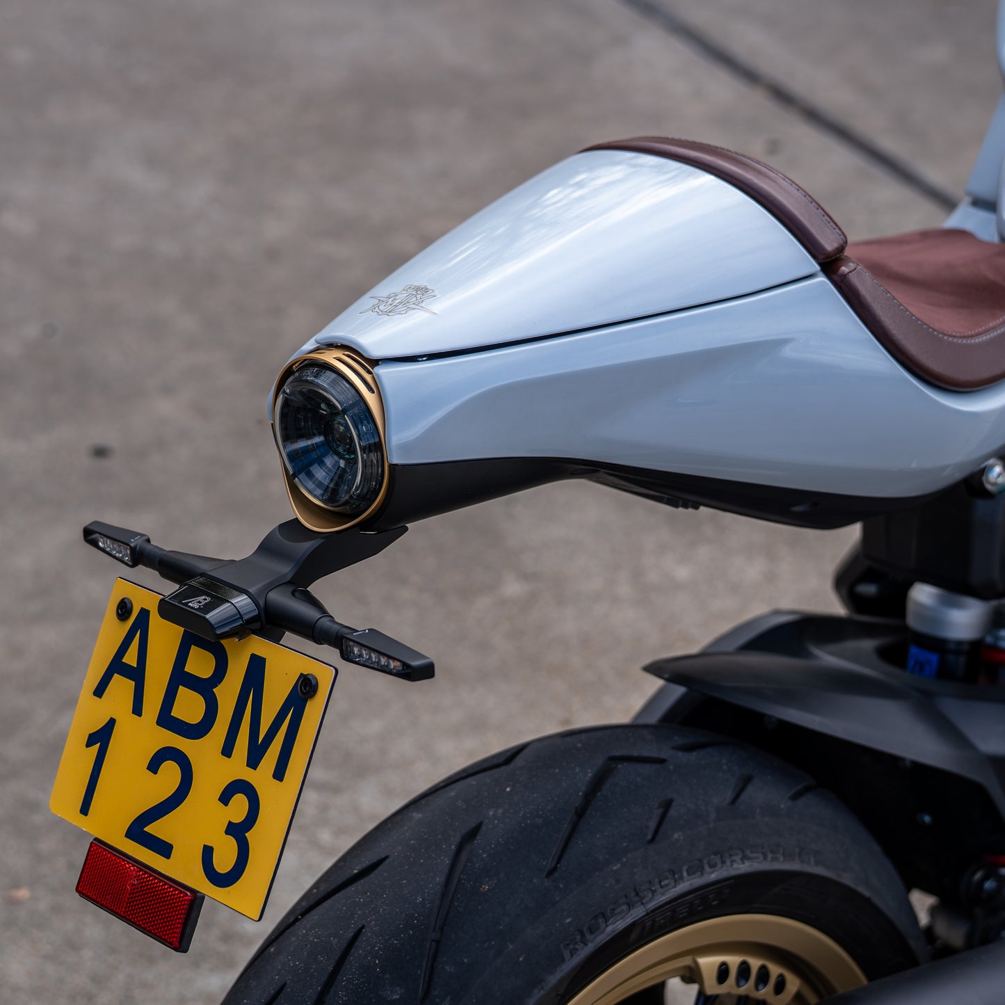 Superveloce - International Tail Tidy